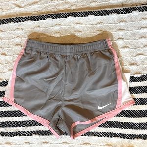 4T  Nike Shorts Atmosphere Gray